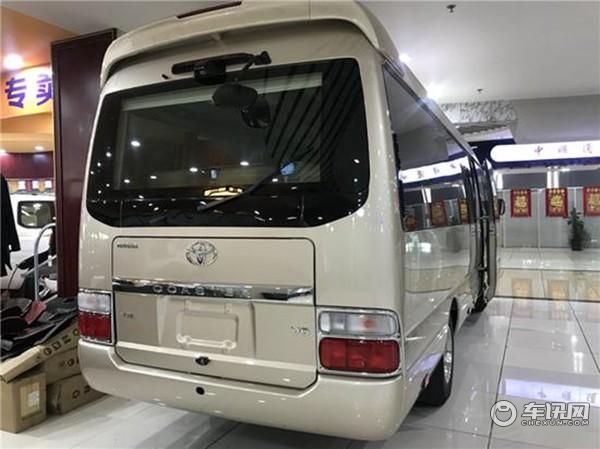 丰田考斯特12座豪华版 北京丰田4S店