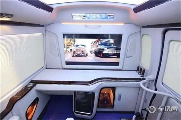 丰田考斯特12座价格 丰田考斯特4.0改装