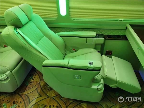 一汽丰田考斯特4.0L豪华版改装报价