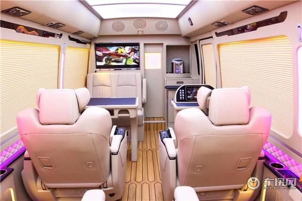 一汽丰田考斯特4.0L豪华版改装报价