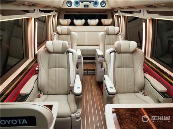 丰田考斯特12座多少钱 进口考斯特12座价格