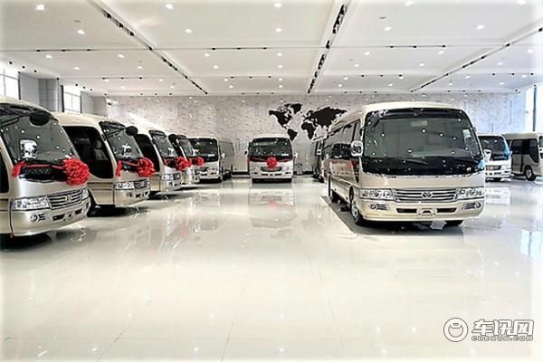 丰田考斯特最新改装12座 豪华版现车