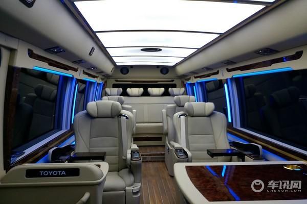 丰田考斯特17座价格 考斯特17座旗舰版价格