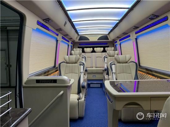 丰田考斯特12座价格 店内现车销售全国