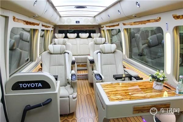 湖北丰田考斯特4s店 武汉丰田考斯特4s店