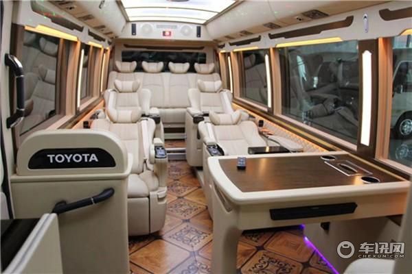丰田考斯特12座价格/企业接待版价格