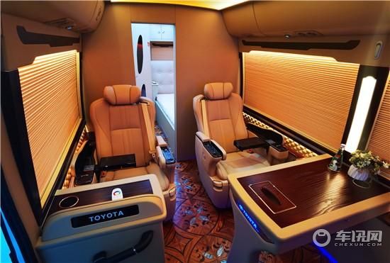 丰田考斯特9座房车价格 9座考斯特多少钱