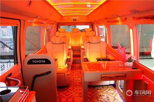 丰田考斯特12座价格 丰田考斯特多少钱