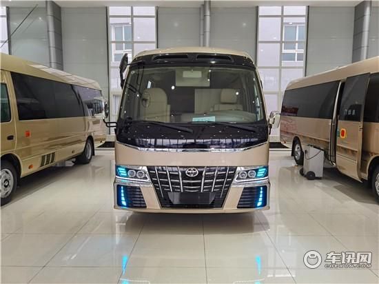 丰田考斯特12座客车价格 12座中巴车