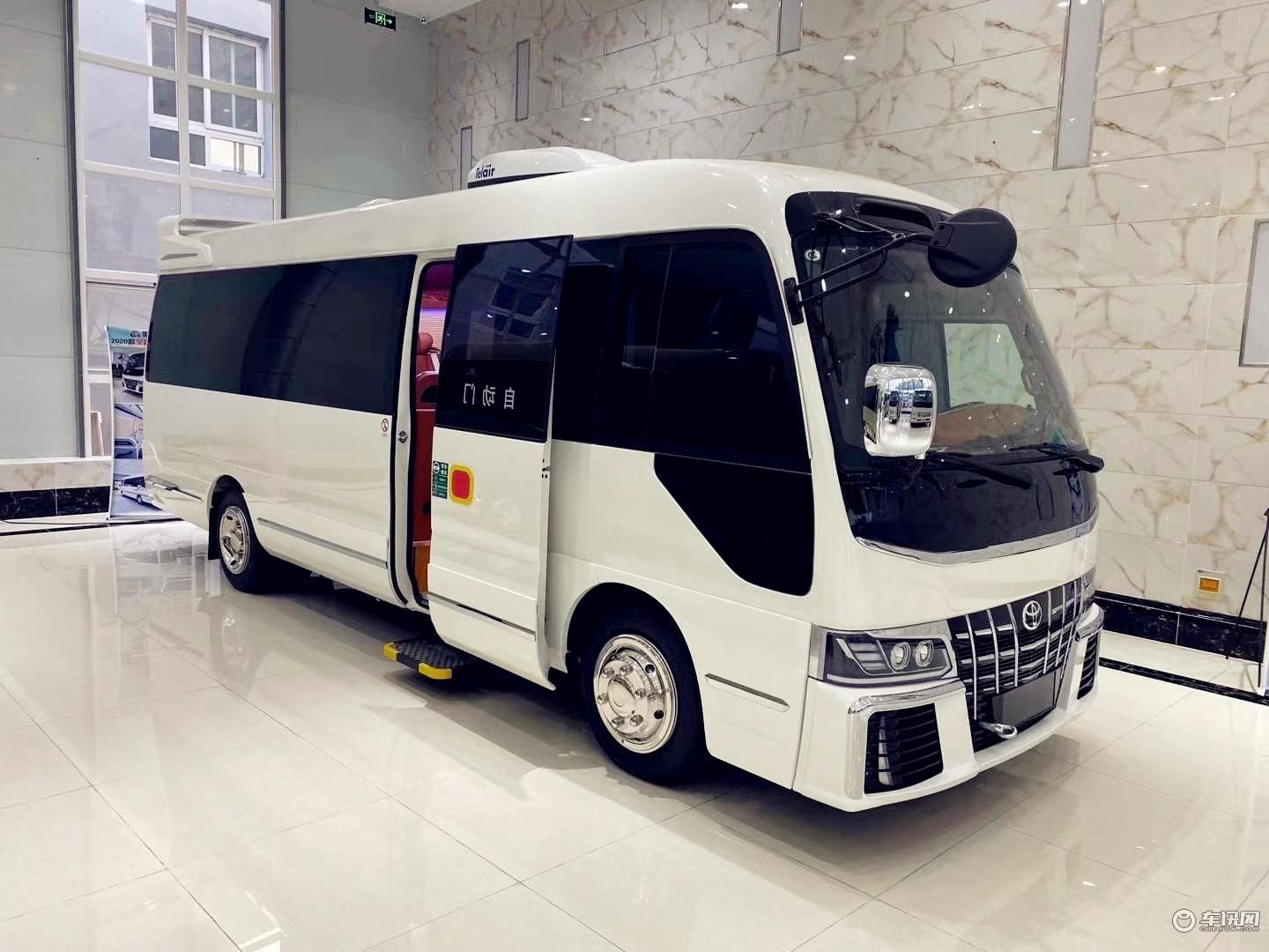 丰田考斯特13座多少钱/报价价格及图片