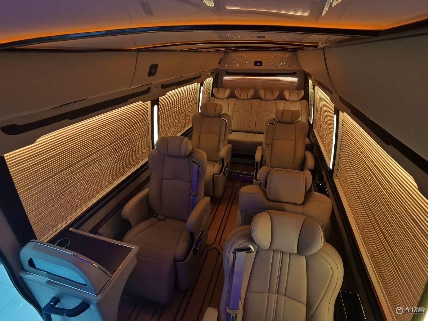 丰田考斯特11座价格 11座最低多少钱