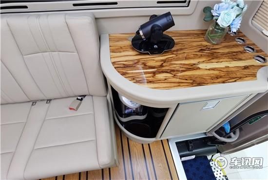 进口丰田考斯特报价 考斯特12座VIP款