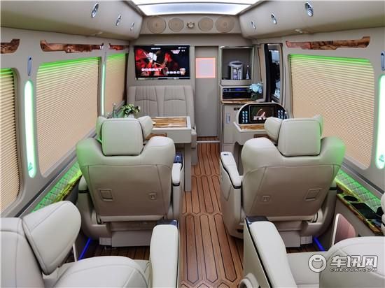 丰田考斯特米色现车 考斯特10座价格