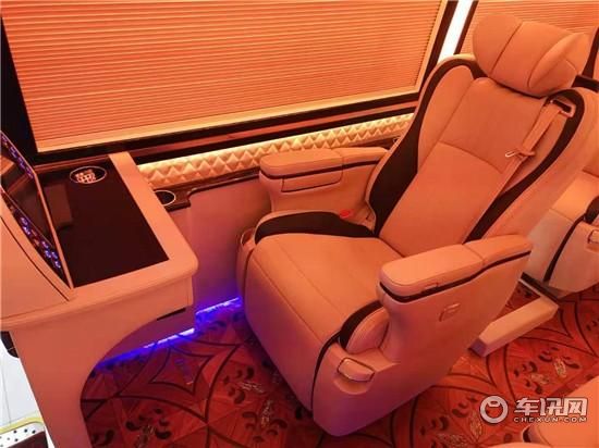 丰田考斯特改装中巴车 12座图片及配置