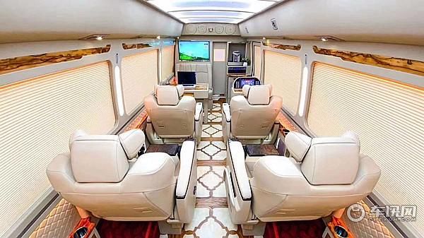 丰田考斯特12座旗舰版 考斯特12座价格