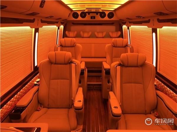 丰田考斯特16座报价 进口16座价格及图片