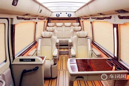 丰田考斯特报价 考斯特12座改装多少钱