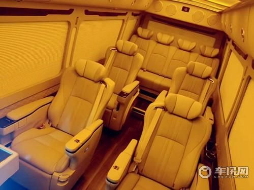 丰田考斯特报价 考斯特12座改装多少钱