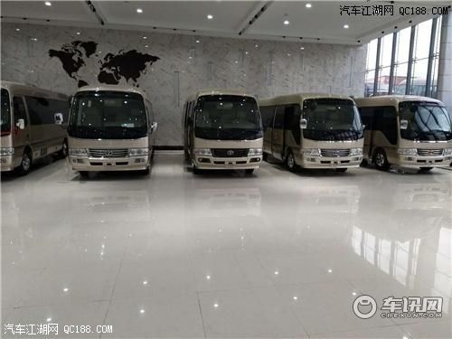 2020款丰田考斯特4.0L中东版报价解析