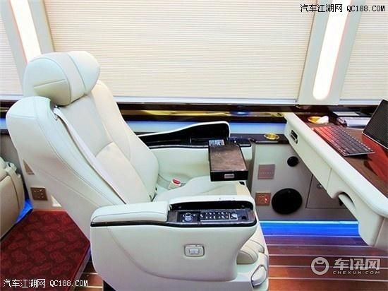 2020款丰田考斯特改装商务车报价解析