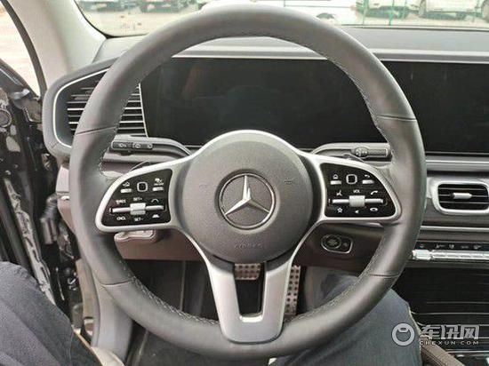 2020款奔驰GLS450报价中期改款豪车更霸气