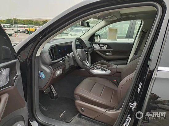 2020款奔驰GLS450报价中期改款豪车更霸气
