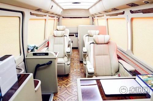 丰田考斯特12座报价<12座考斯特顶配价格>