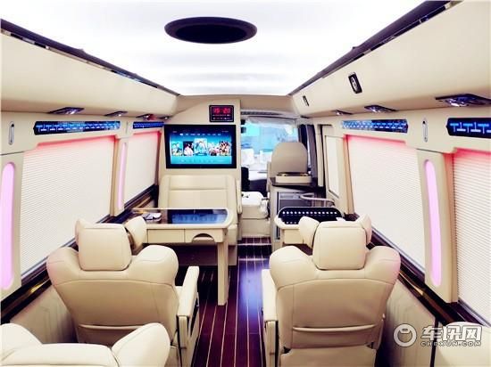 北京丰田考斯特旗舰店 考斯特改装厂直销多少钱