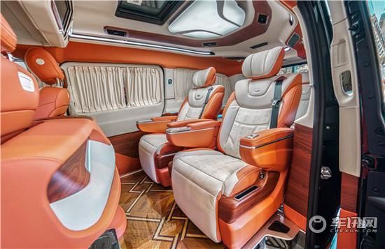 北京店奔驰商务车V260傲旋大白鲨销售