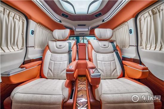 北京店奔驰商务车V260傲旋大白鲨销售