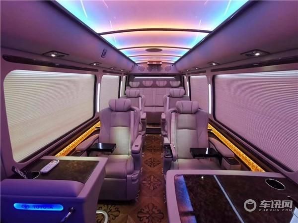 丰田考斯特12座价格 考斯特至尊版12座报价