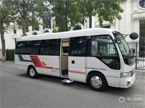 丰田考斯特10座价格 参数报价单及图片