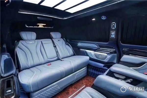 2020上海新款奔驰威霆商务车，改装威霆高顶七座商务车价格