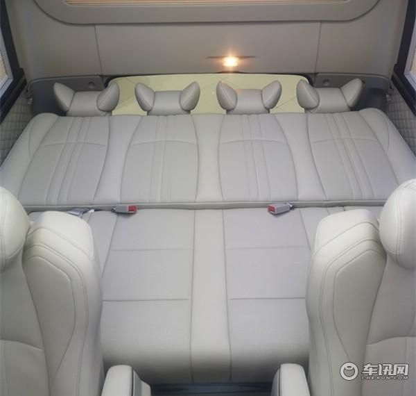 丰田考斯特11座价格 无需等待展厅现车