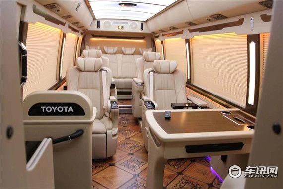 丰田考斯特内饰改装,移动的商务舱
