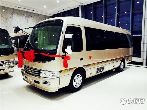 考斯特12座顶配报价 丰田考斯特多少钱
