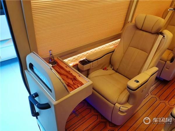 丰田考斯特7座多少钱 考斯特最低价格