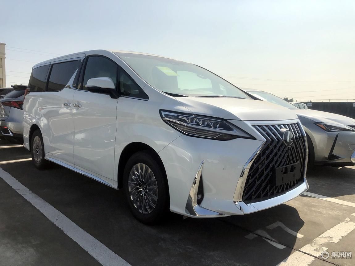 雷克萨斯LM300h四座报价精装纺锤形设计