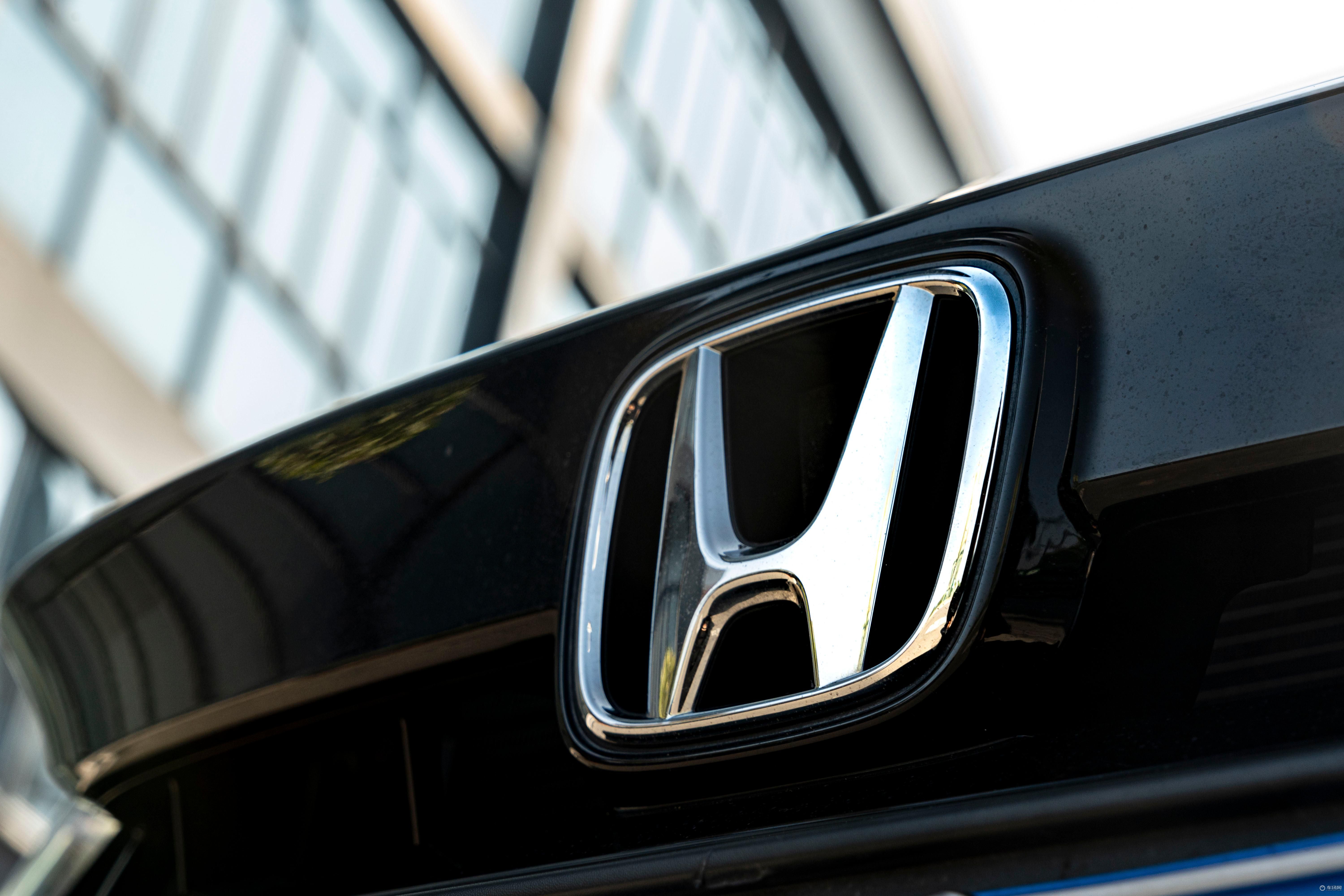 被偏爱的都有恃无恐？试驾两厢手波思域！