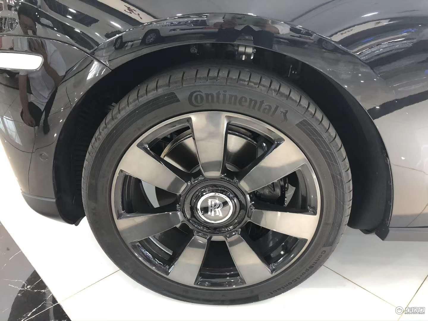 劳斯莱斯库里南四座SUV 20款现车表现很不错