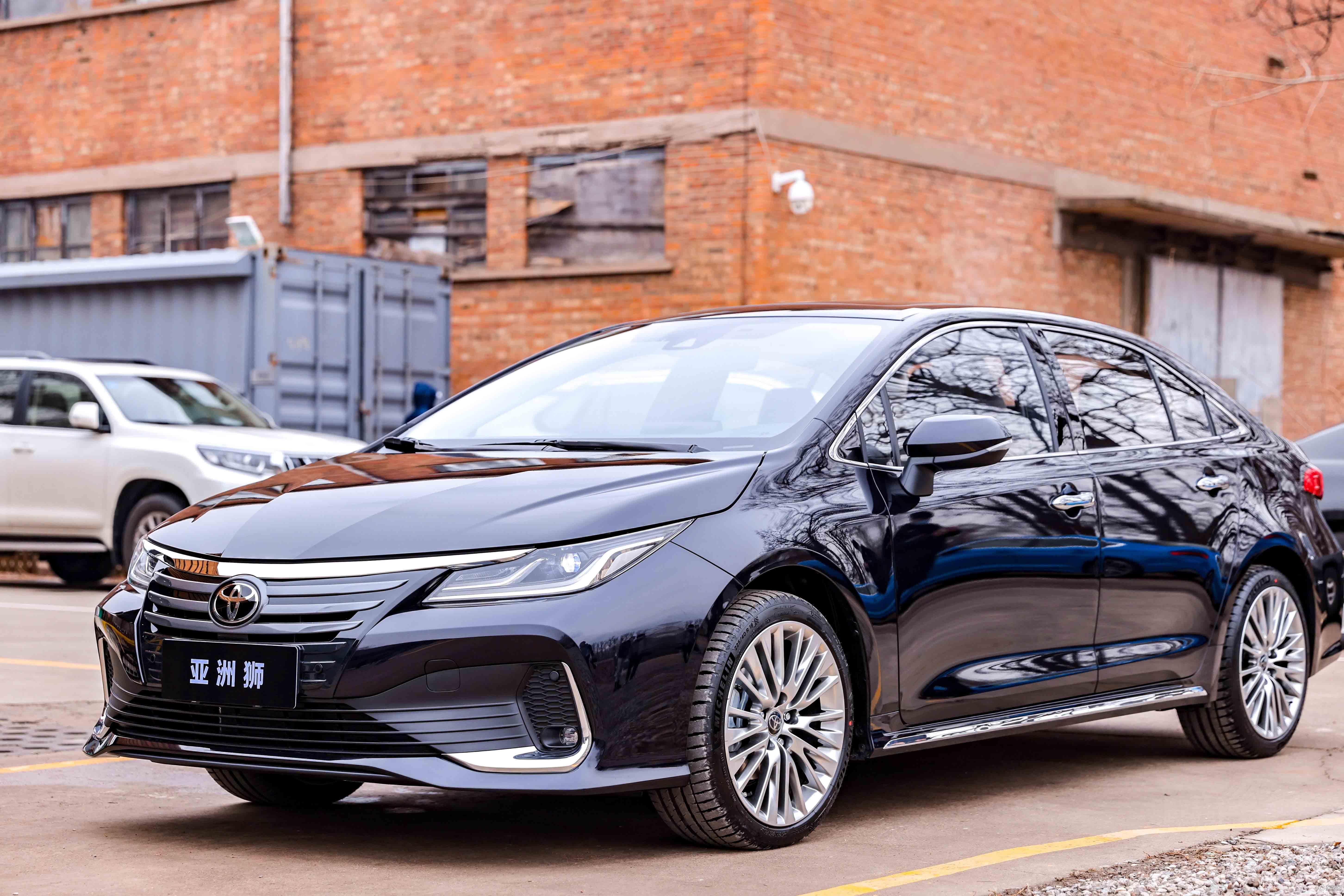 于是我们看到亚洲狮轴距达到了2750毫米,已经达到了国内很多b级车标准