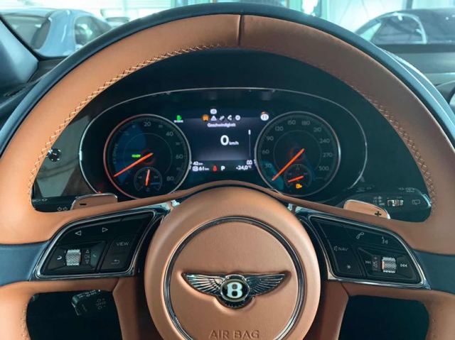 20款宾利添越3.0混动版现车 优惠售全国