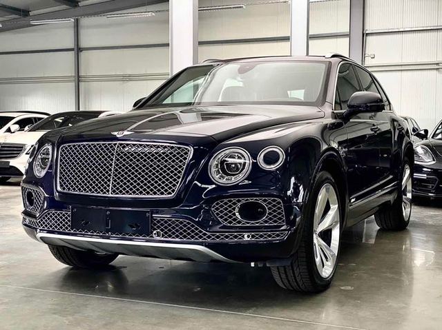 20款宾利添越3.0混动版现车 优惠售全国