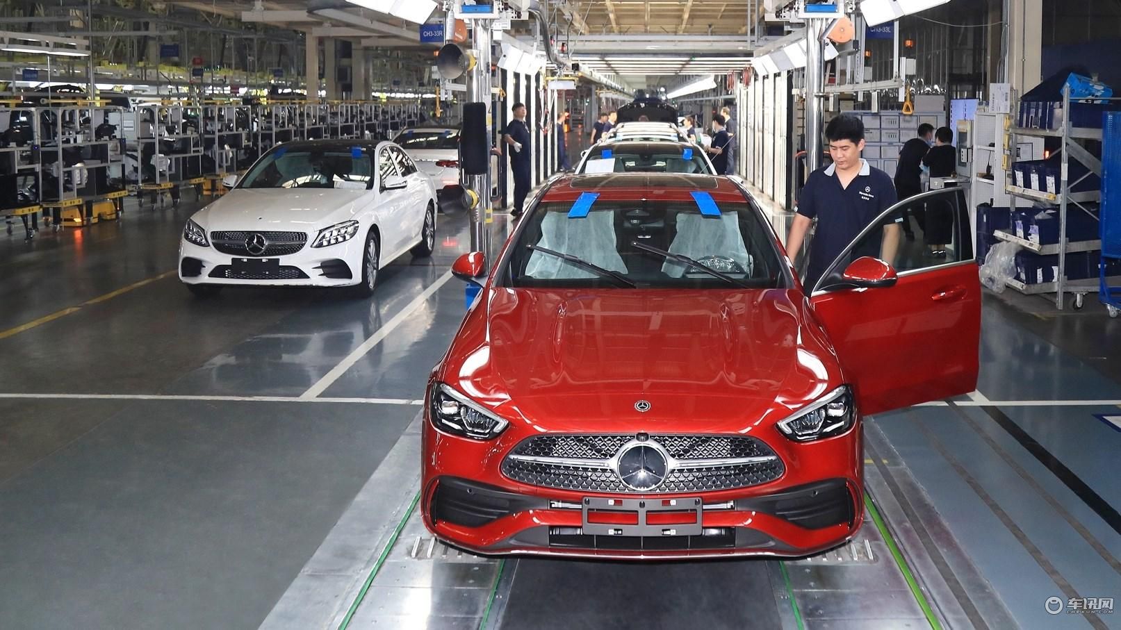 全新北京奔驰C级与M254发动机正式下线