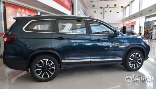 10万元以内7座SUV，配1.8T动力？！东风风行T5盛世款该怎么选？