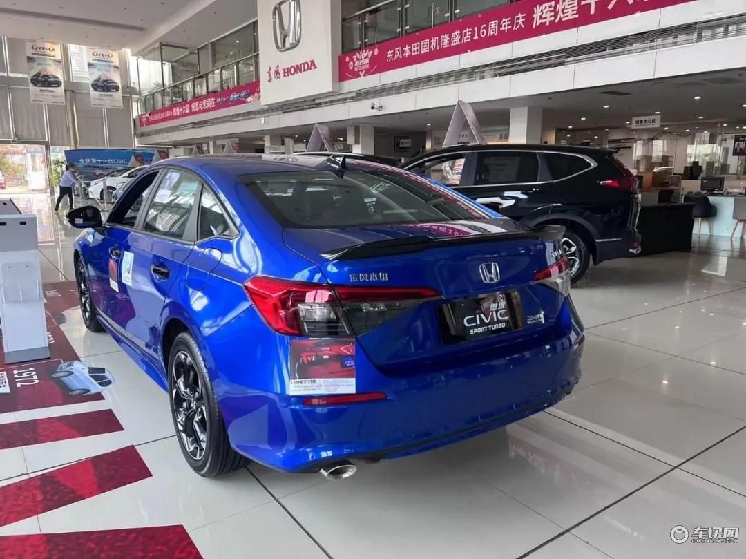 市场观察 | 经典车齐焕新，“老熟人们”也因芯片发愁？
