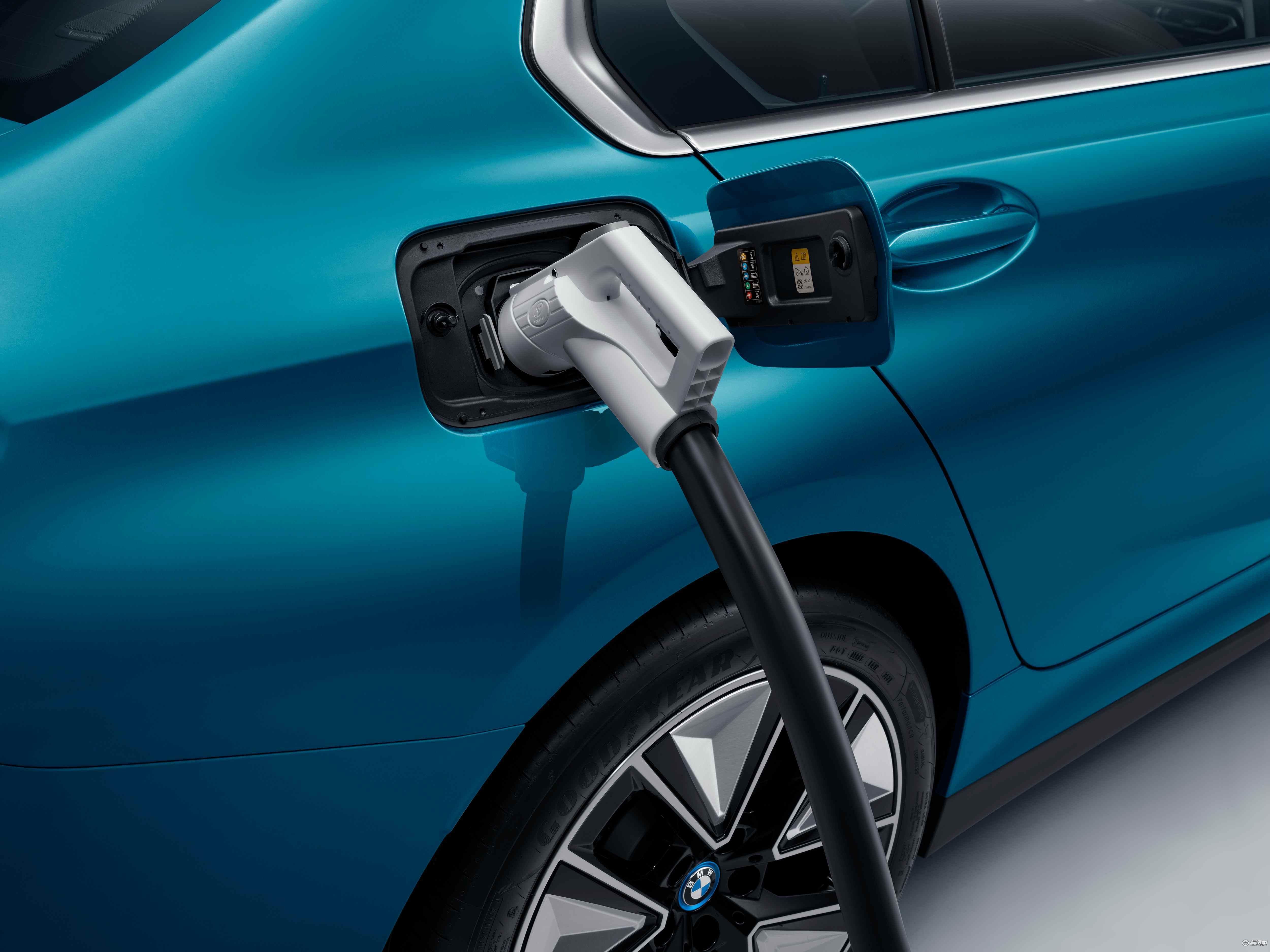 国产全新BMW i3正式上市，售价34.99万元