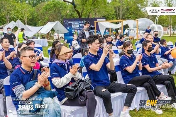 161638333cc9e1d2219567.jpg 3.jpg