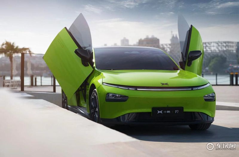 小鹏汽车智能体验营亮相哈尔滨