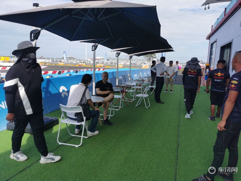 蔚来汽车全系对比媒体试驾体验会